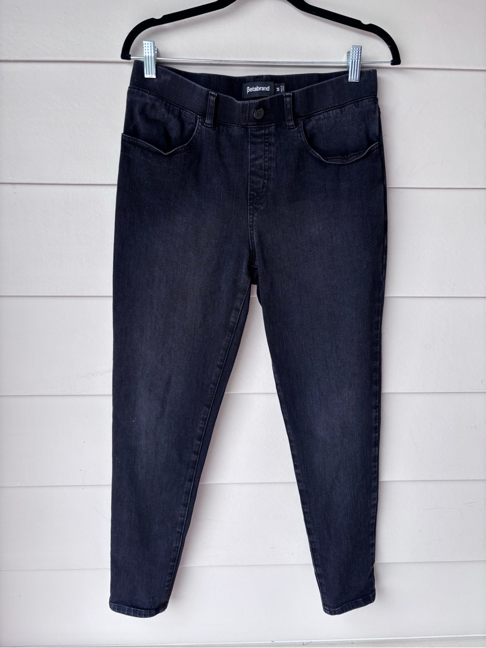 Betabrand Black Pull-On Skinny Jeans – Size Medium